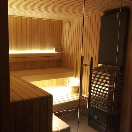 Chalet Tontine, 3 Bedrooms, Sauna, Terrace And Great Views ! *