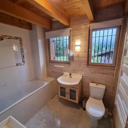 Chalet Tontine, 3 Bedrooms, Sauna, Terrace And Great Views ! Les Houches